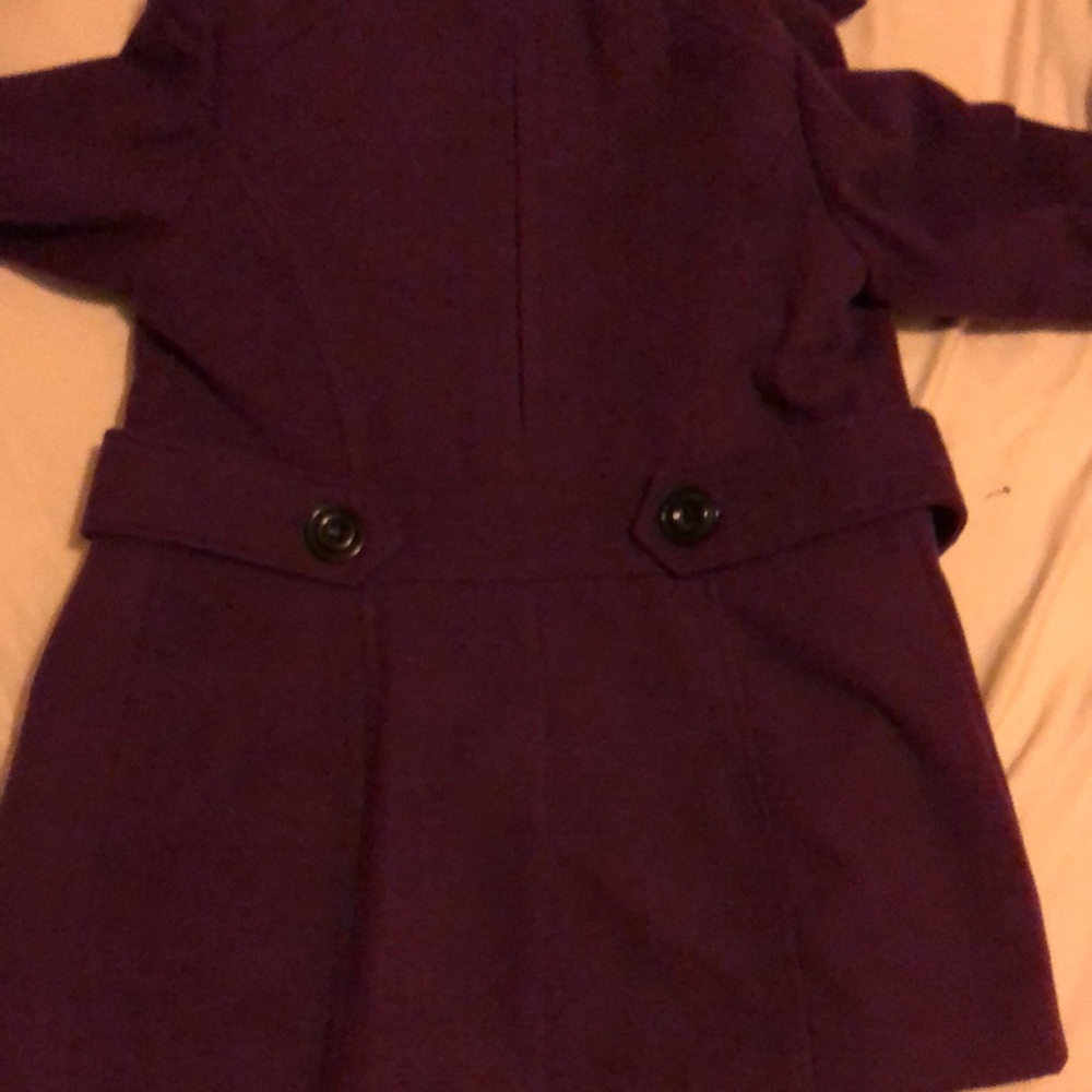 Coat - Picture 3 of 5